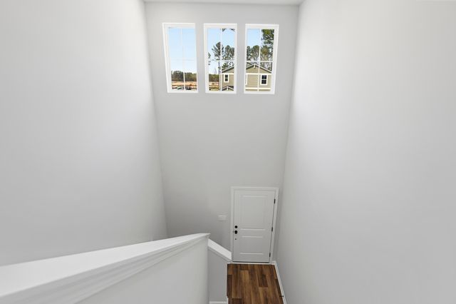 376 Tiliwa Street, Summerville, SC 29486