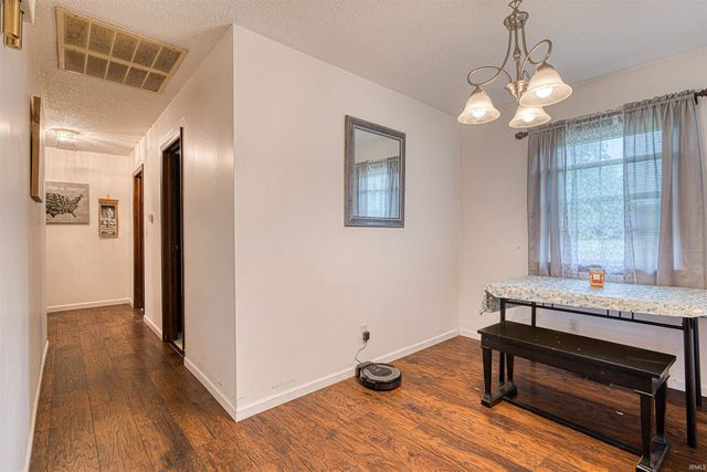 10688 Cricklewood Drive, Newburgh, IN 47630