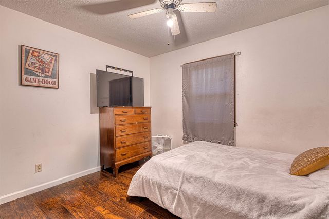 10688 Cricklewood Drive, Newburgh, IN 47630