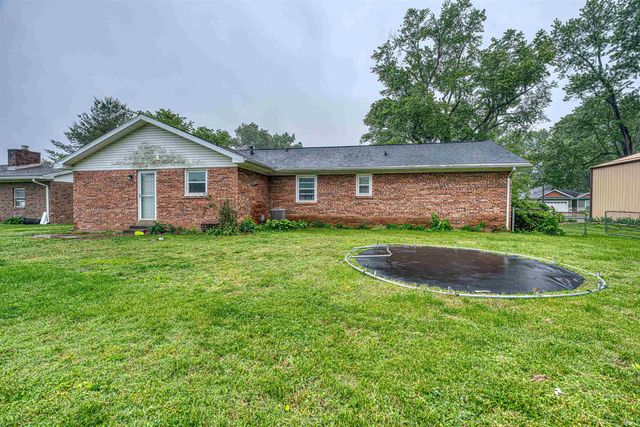 10688 Cricklewood Drive, Newburgh, IN 47630