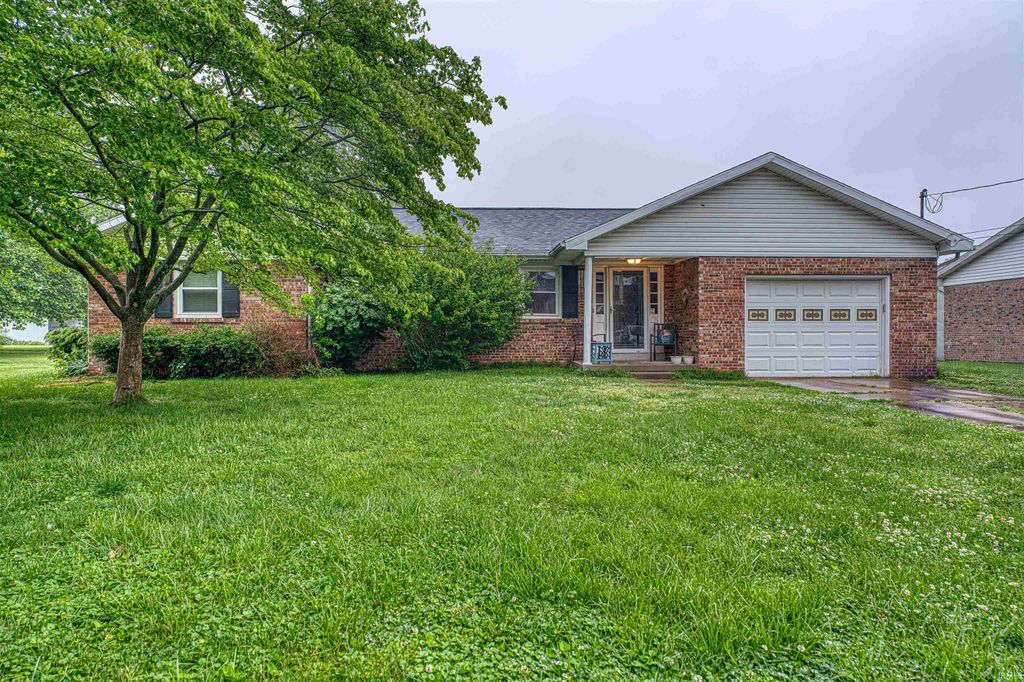 10688 Cricklewood Drive, Newburgh, IN 47630