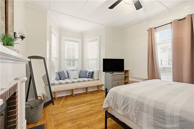 5 Elliot Place, Newport, RI 02840