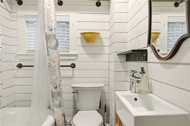 5 Elliot Place, Newport, RI 02840