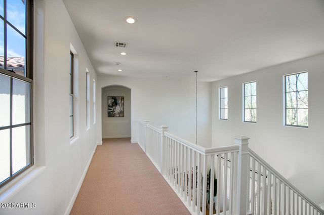 9096 E MOUNTAIN SPRING Road, Scottsdale, AZ 85255