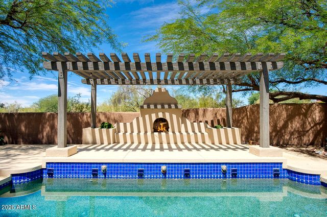 9096 E MOUNTAIN SPRING Road, Scottsdale, AZ 85255