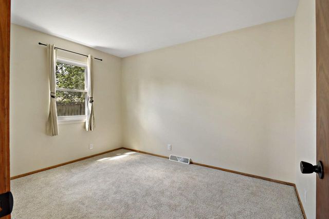 4906 44th COURT, Kenosha, WI 53144