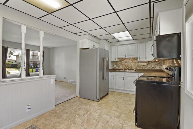 4906 44th COURT, Kenosha, WI 53144