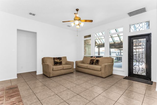 11404 Amber Valley Drive, Frisco, TX 75035