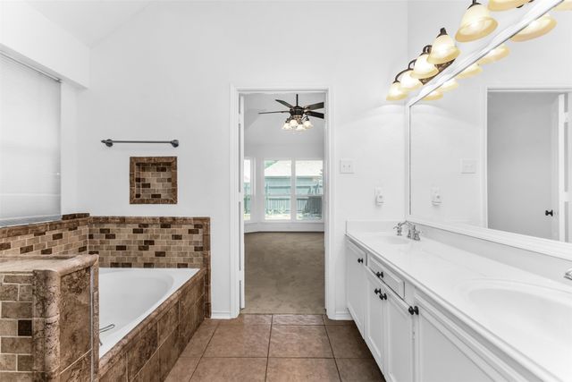 11404 Amber Valley Drive, Frisco, TX 75035