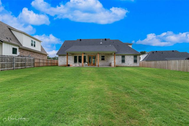414 Newburn Lane, Shreveport, LA 71106