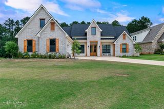 414 Newburn Lane, Shreveport, LA 71106