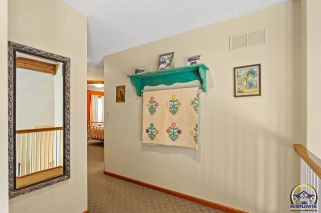 3308 SE Peck RD, Topeka, KS 66605