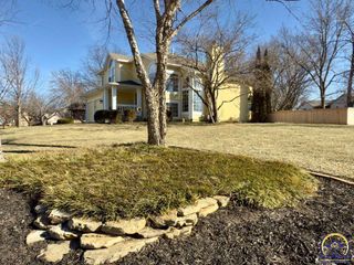 3308 SE Peck RD, Topeka, KS 66605