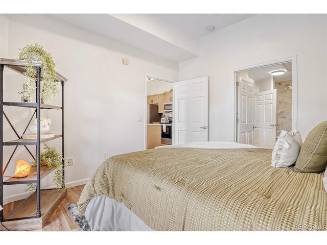 15475 Andrews Dr 220, Denver, CO 80239