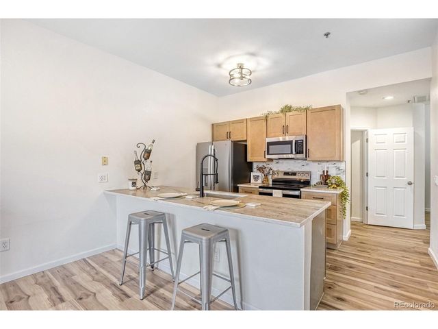 15475 Andrews Dr 220, Denver, CO 80239