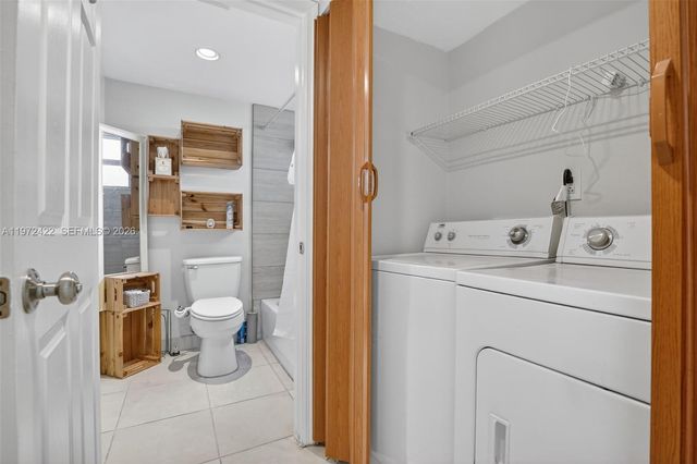 430 SW 113th Way 430, Pembroke Pines, FL 33025