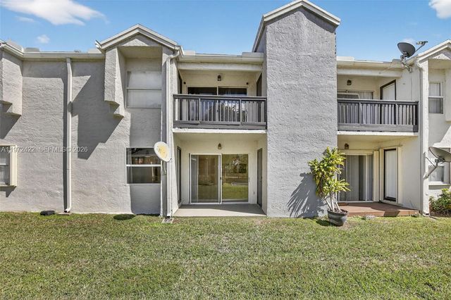430 SW 113th Way 430, Pembroke Pines, FL 33025