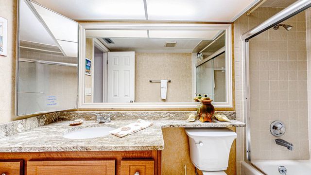 59 Village Del Lago Cir, St Augustine, FL 32080