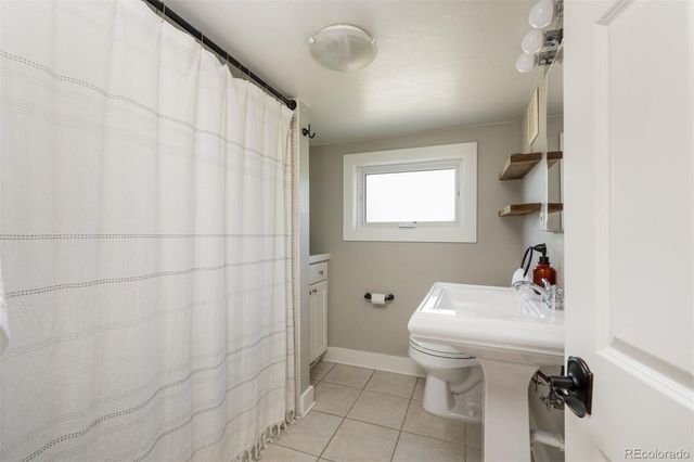 2174 S Ogden Street, Denver, CO 80210