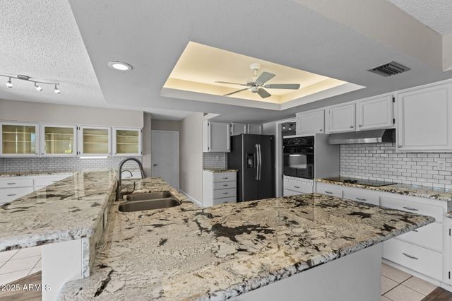 12423 W AURORA Drive W, Sun City West, AZ 85375