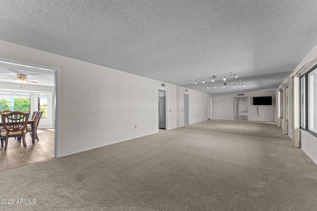 12423 W AURORA Drive W, Sun City West, AZ 85375