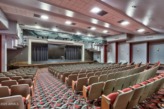 12423 W AURORA Drive W, Sun City West, AZ 85375