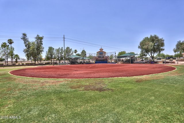 12423 W AURORA Drive W, Sun City West, AZ 85375