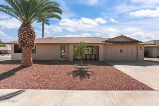 12423 W AURORA Drive W, Sun City West, AZ 85375