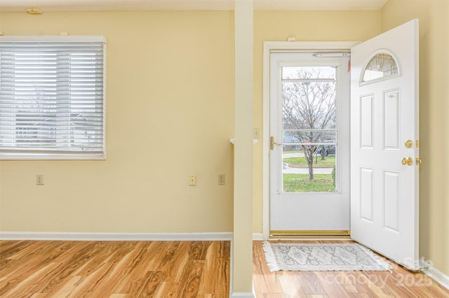 308 Dellford Court, Hendersonville, NC 28792