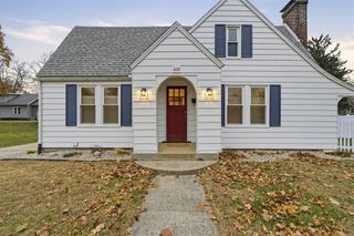 208 W 3rd Street, Buchanan, MI 49107