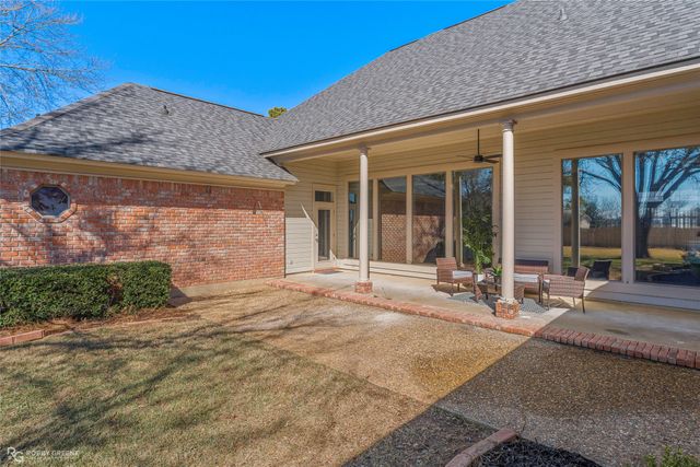 153 Southwood Drive, Bossier City, LA 71111