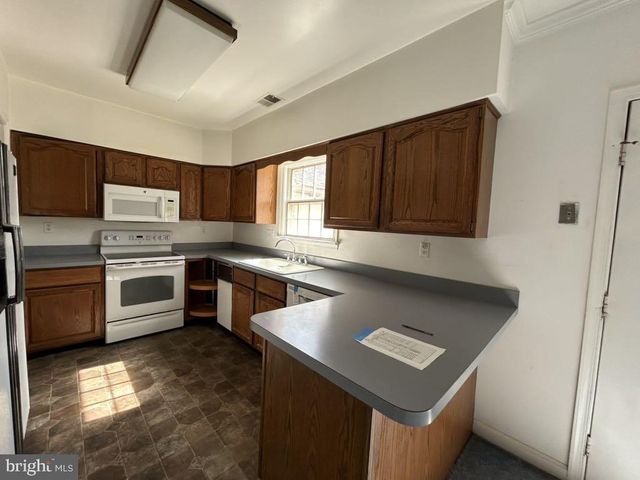 251 HEATHER CT, La Plata, MD 20646