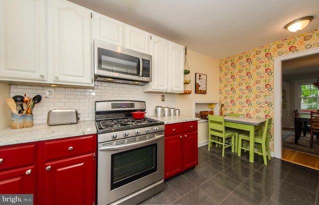 7133 TYLER AVE, Falls Church, VA 22042