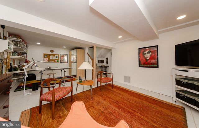 7133 TYLER AVE, Falls Church, VA 22042