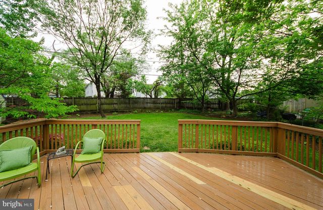 7133 TYLER AVE, Falls Church, VA 22042