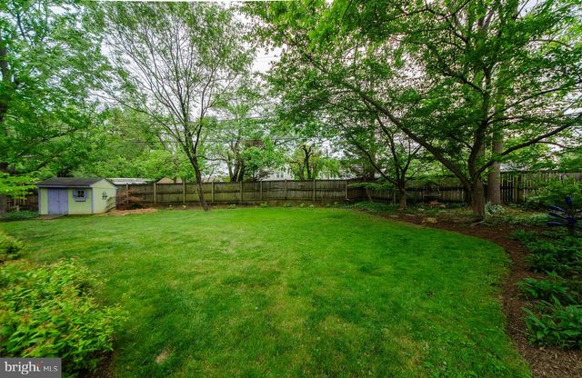 7133 TYLER AVE, Falls Church, VA 22042
