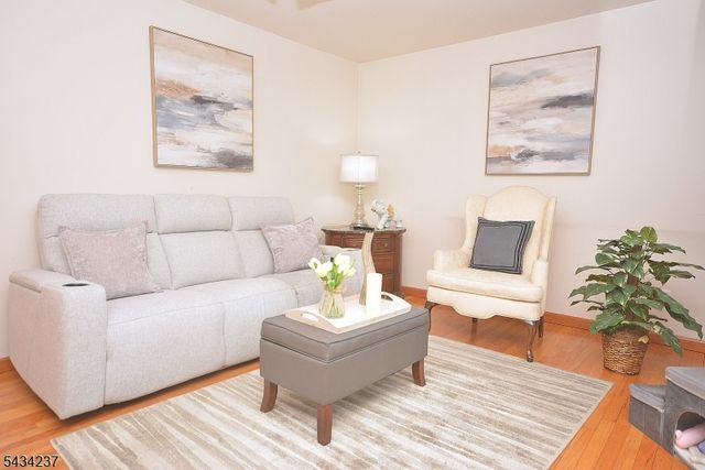2463 Dorchester Rd, Union Twp., NJ 07083