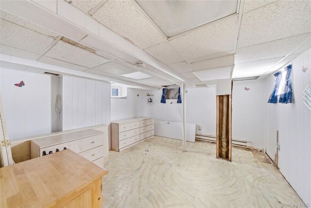 66-71 70th Street, Middle Village, NY 11379