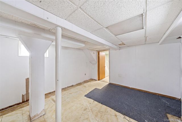 66-71 70th Street, Middle Village, NY 11379