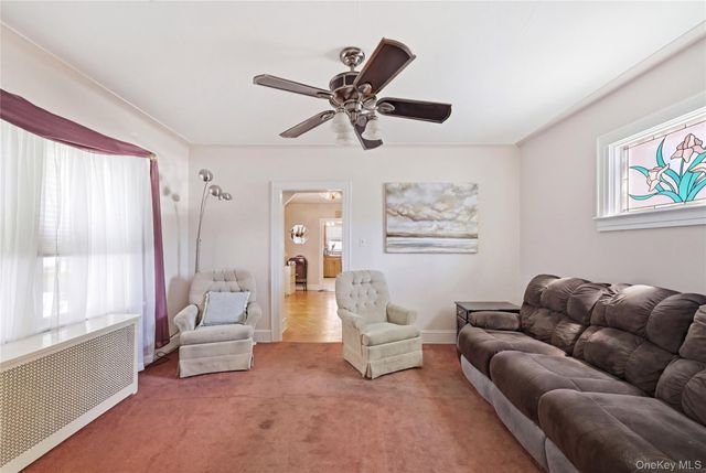 66-71 70th Street, Middle Village, NY 11379