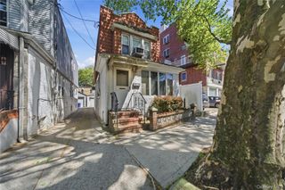 66-71 70th Street, Middle Village, NY 11379