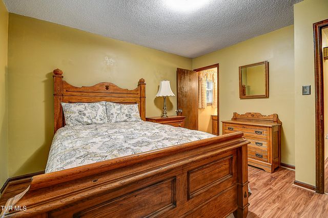 6391 Old Jonesboro Road, Bristol, TN 37620