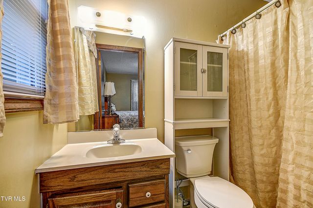 6391 Old Jonesboro Road, Bristol, TN 37620