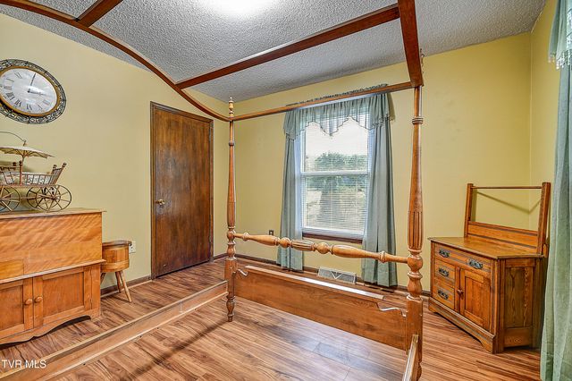 6391 Old Jonesboro Road, Bristol, TN 37620