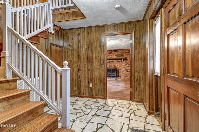 6391 Old Jonesboro Road, Bristol, TN 37620