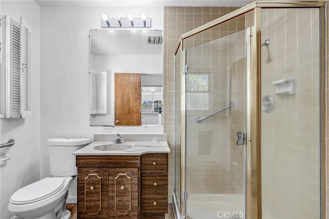 10939 Gloria, Los Angeles, CA 91344