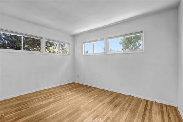 10939 Gloria, Los Angeles, CA 91344