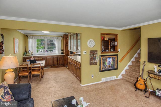 1026 PROSS RD, Lansdale, PA 19446