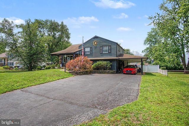 1026 PROSS RD, Lansdale, PA 19446