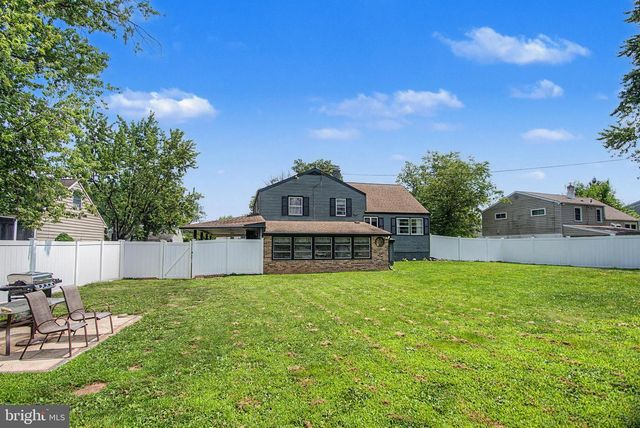 1026 PROSS RD, Lansdale, PA 19446